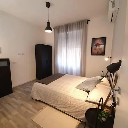 Casa Della Ripa - Sui Navigli! * Milánó